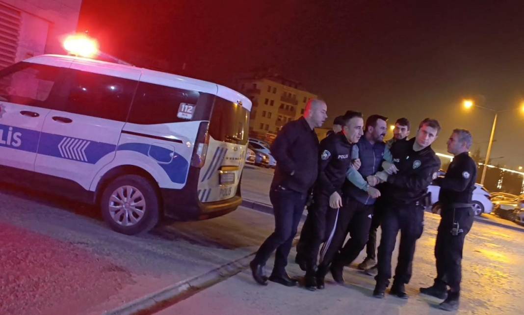 Oğluna çarpan taksiciden intikamını aldı: "Benim çocuğum köpek yavrusu muydu" dedi 3